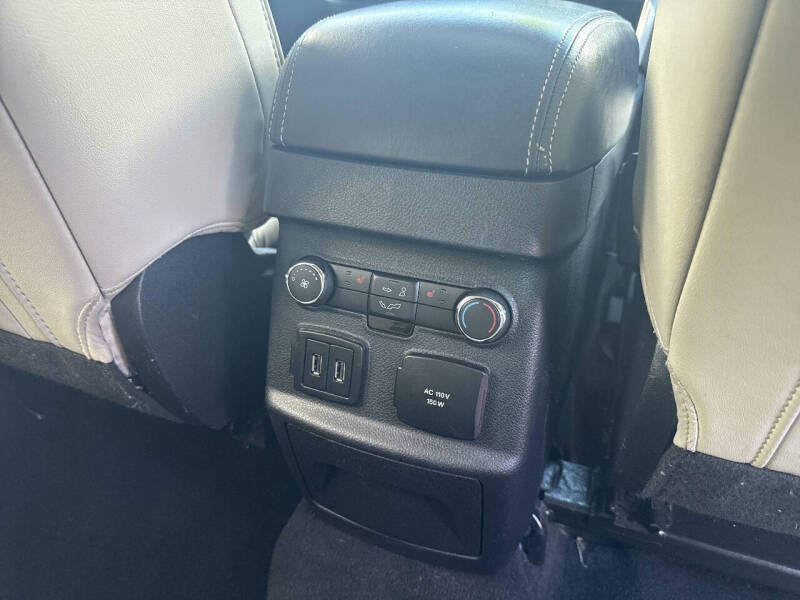 2018 Ford Explorer Platinum