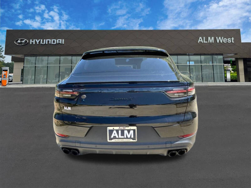 2022 Porsche Cayenne