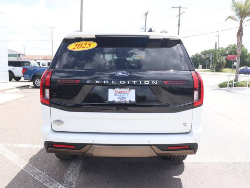 2025 Ford Expedition King Ranch