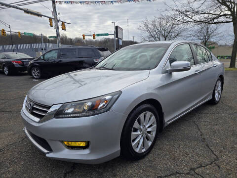 2013 Honda Accord for sale at Cedar Auto Group LLC in Akron OH