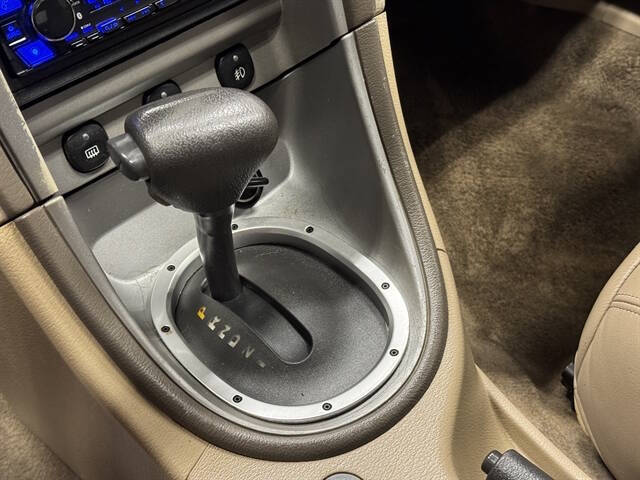 2003 Ford Mustang