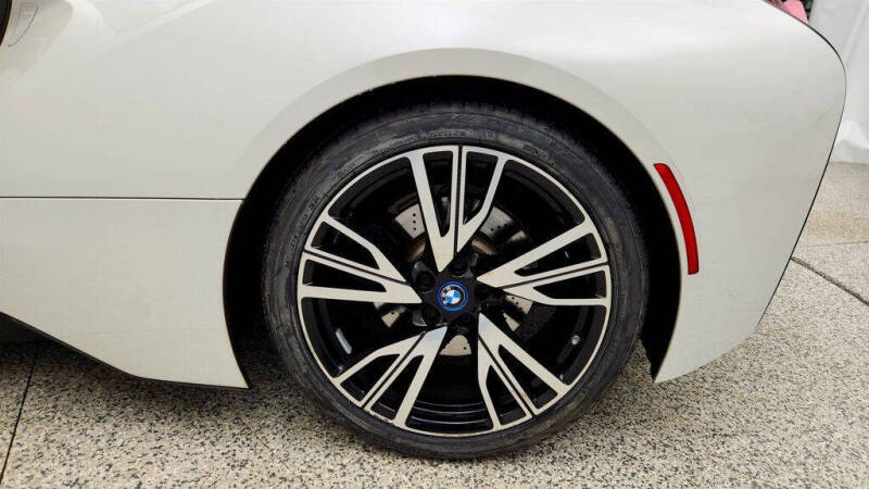 2015 BMW i8