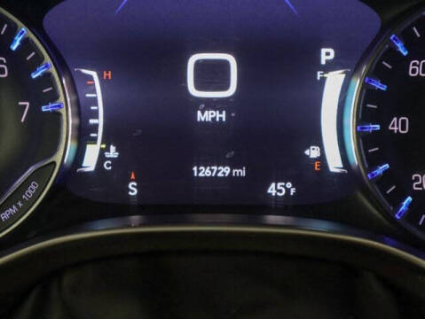 2017 Chrysler Pacifica Touring-L Plus