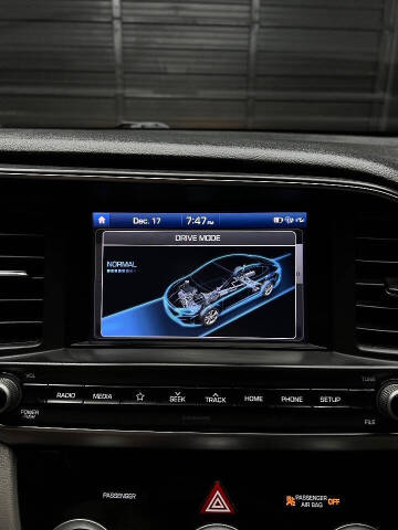 2019 Hyundai Elantra Limited