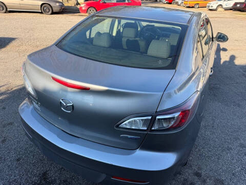 2013 Mazda MAZDA3 i Sport