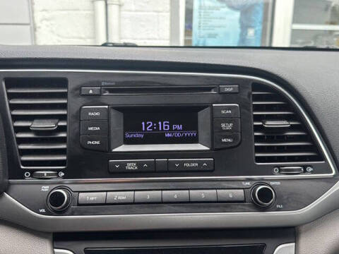 2018 Hyundai Elantra