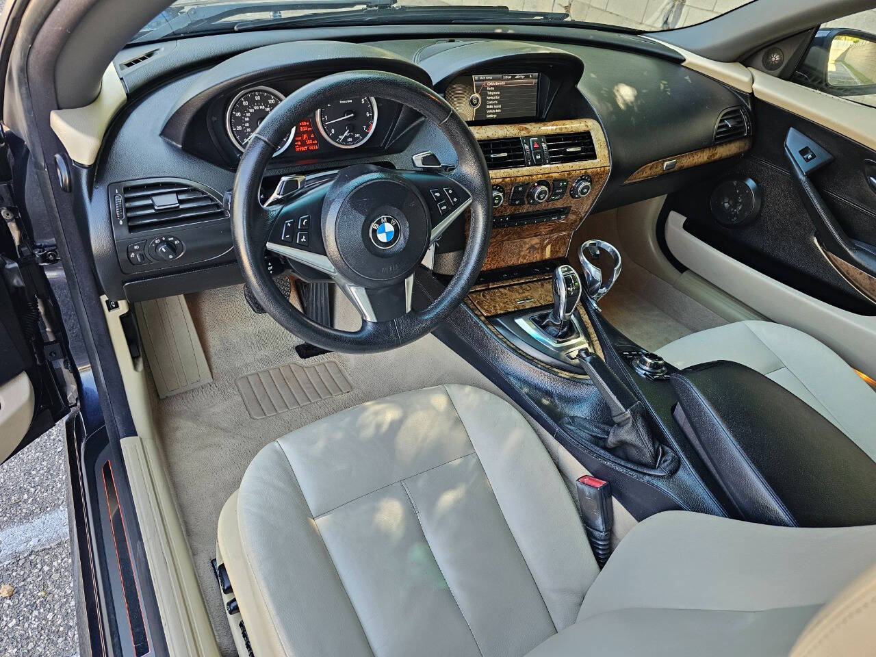 2010 BMW 6 Series 29