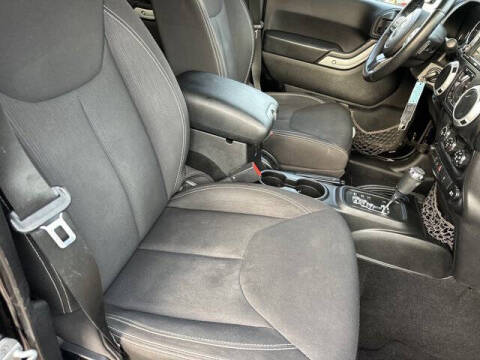 2013 Jeep Wrangler Unlimited Sahara