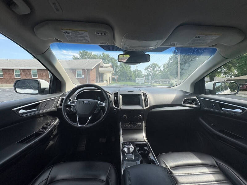 2019 Ford Edge SEL