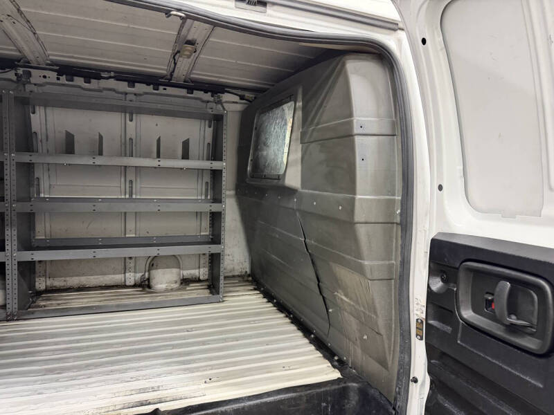 2018 Chevrolet Express 2500