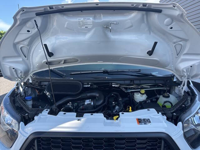 2025 Ford Transit 250