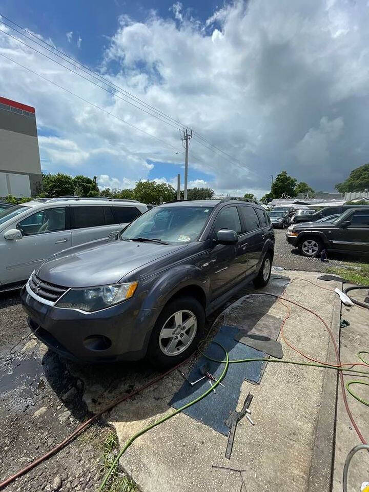 2009 Mitsubishi Outlander for sale at 911 Auto, LLC. in Hollywood, FL