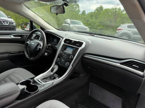 2014 Ford Fusion S