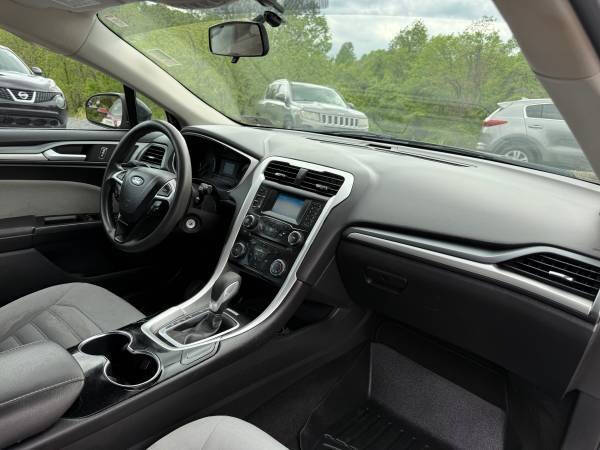 2014 Ford Fusion S