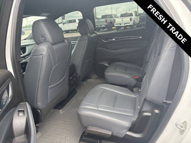 2022 Buick Enclave Premium