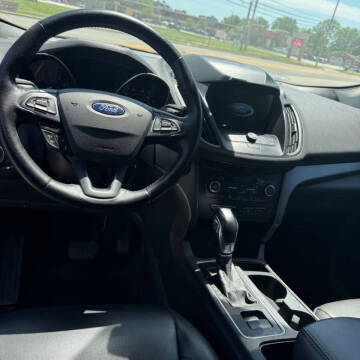 2019 Ford Escape SEL