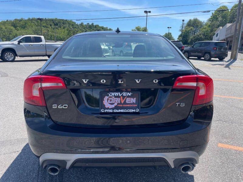 2017 Volvo S60 T5 Dynamic