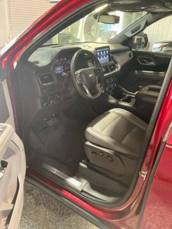 2021 Chevrolet Suburban LT