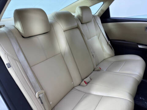 2013 Toyota Avalon XLE