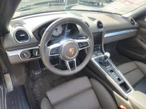 2024 Porsche 718 Boxster S