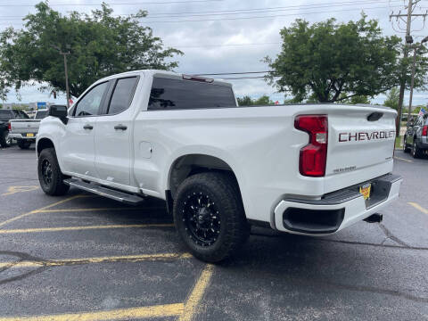 2020 Chevrolet Silverado 1500 Custom