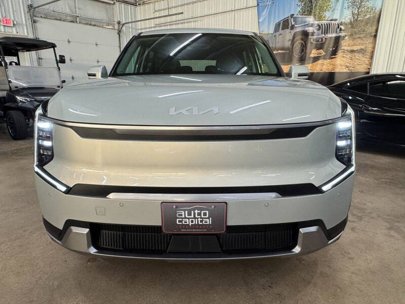 2024 Kia EV9 Light Long Range