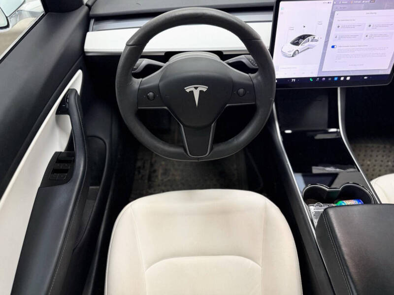 2019 Tesla Model 3 Long Range