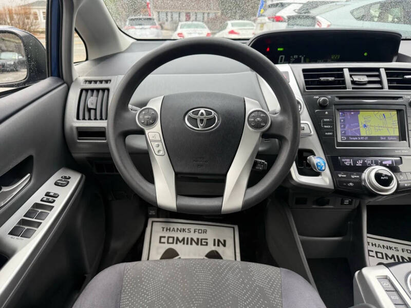 2013 Toyota Prius v Three