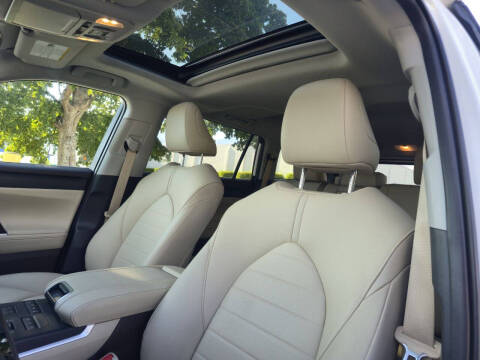 2020 Toyota Highlander XLE