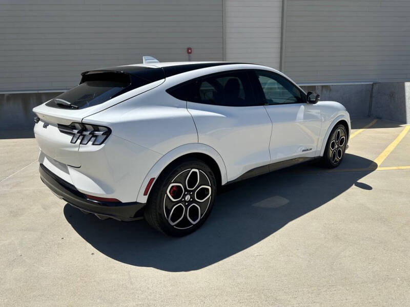 2021 Ford Mustang Mach-E GT
