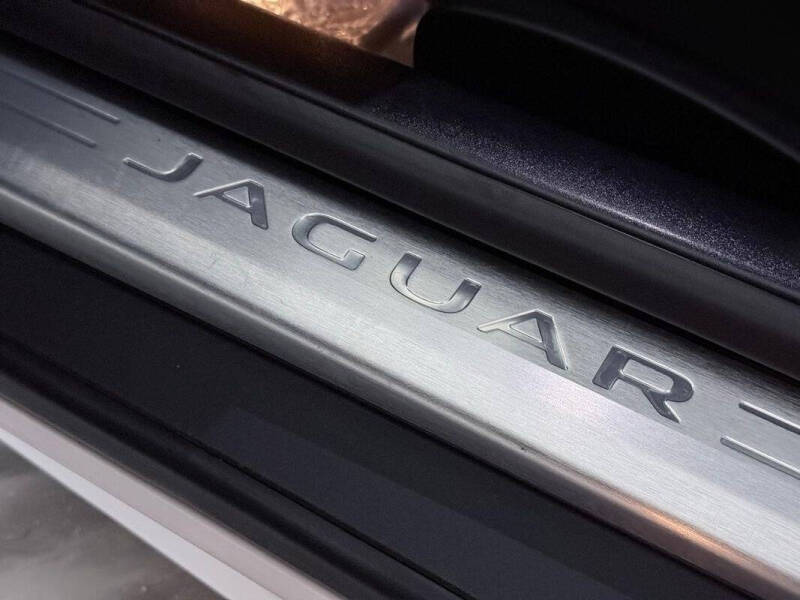 2024 Jaguar F-TYPE P450 R-Dynamic