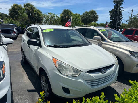 2013 Hyundai Tucson for sale at Mike Auto Sales in West Palm Beach FL