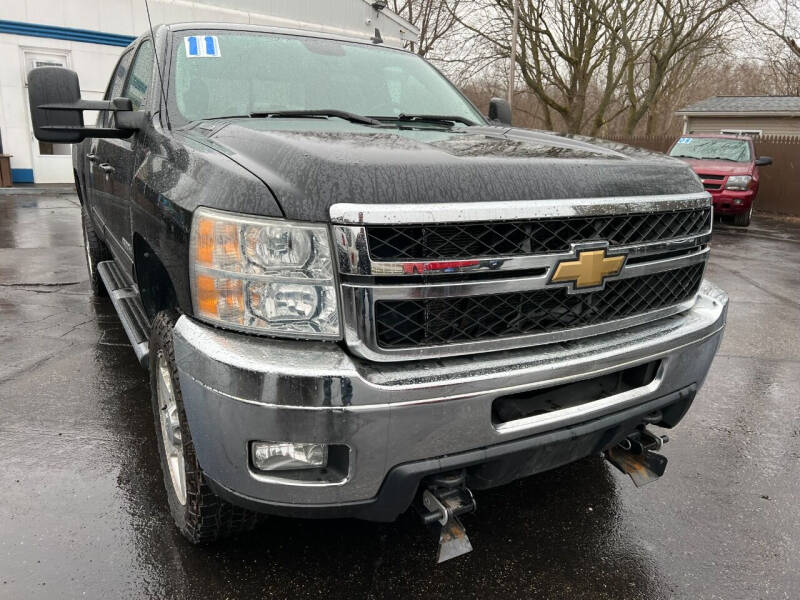 2011 Chevrolet Silverado 2500HD for sale at GREAT DEALS ON WHEELS in Michigan City IN