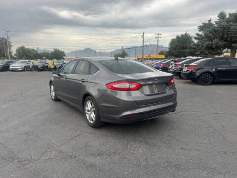 2014 Ford Fusion SE