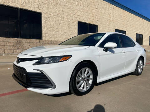 2021 Toyota Camry for sale at Dream Lane Motors in Euless TX