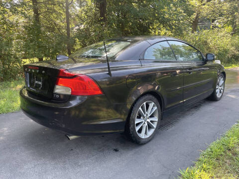 2011 Volvo C70 T5