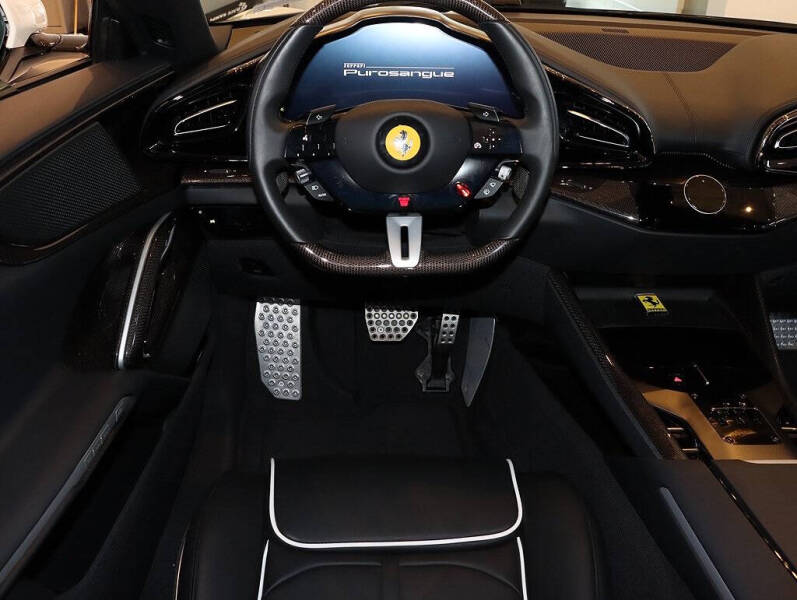 2024 Ferrari Purosangue