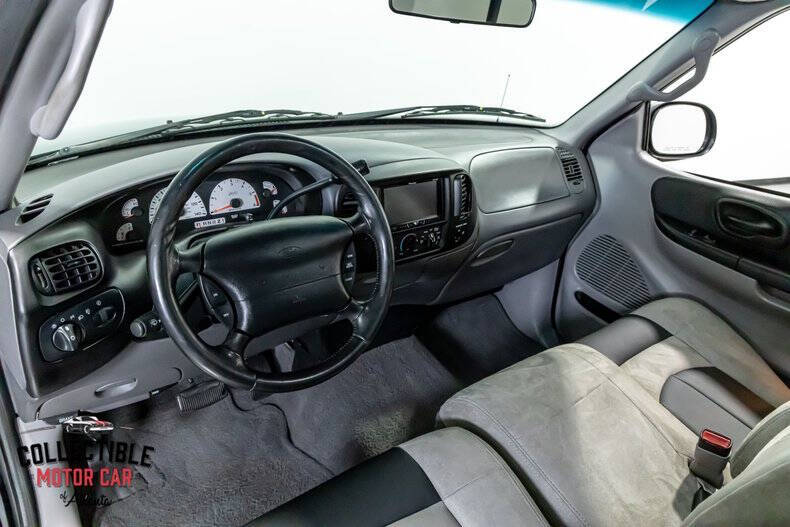 2000 Ford F-150 SVT Lightning