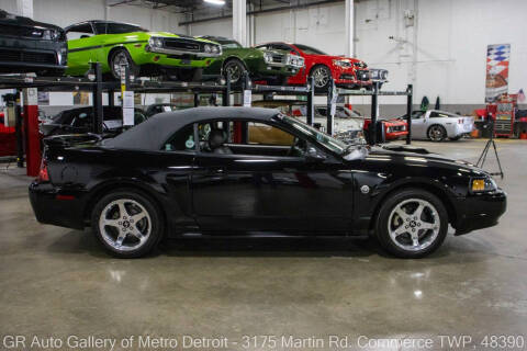 2004 Ford Mustang GT Deluxe