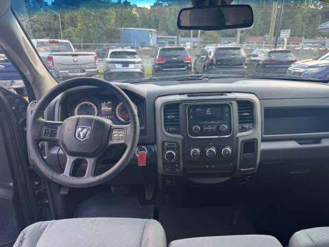 2017 RAM 1500 Express