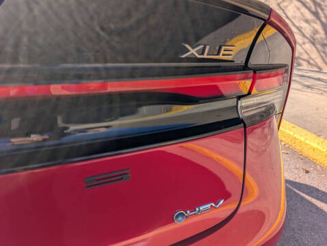 2024 Toyota Prius XLE