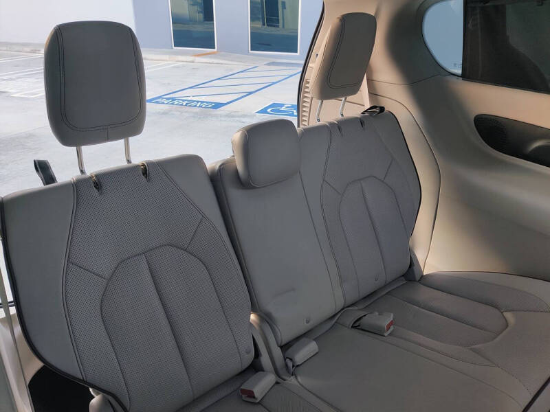 2017 Chrysler Pacifica Limited