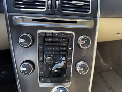 2015 Volvo XC60 T6 Premier Plus