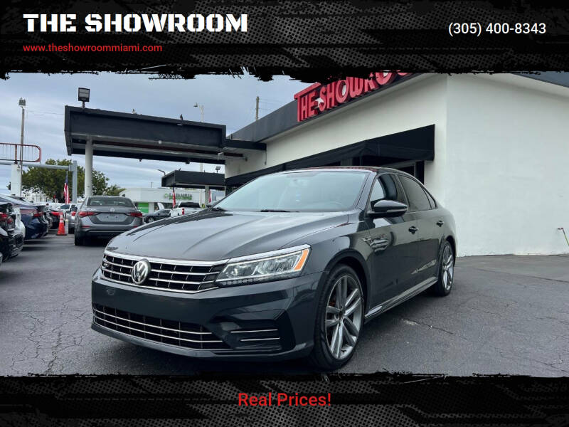 2018 Volkswagen Passat for sale at THE SHOWROOM in Miami FL