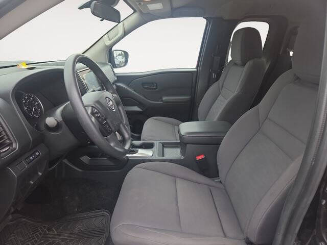 2024 Nissan Frontier S