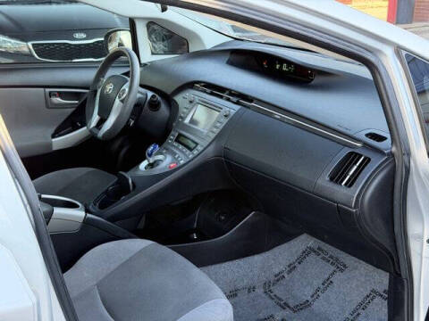 2012 Toyota Prius Two