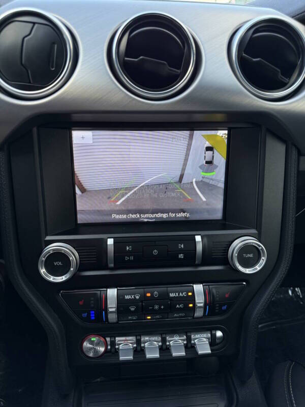 2022 Ford Mustang EcoBoost Premium