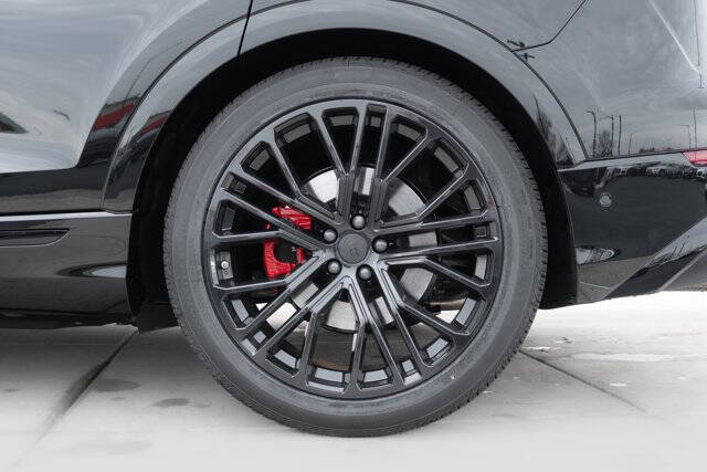 2026 Audi SQ8 4.0T quattro Prestige