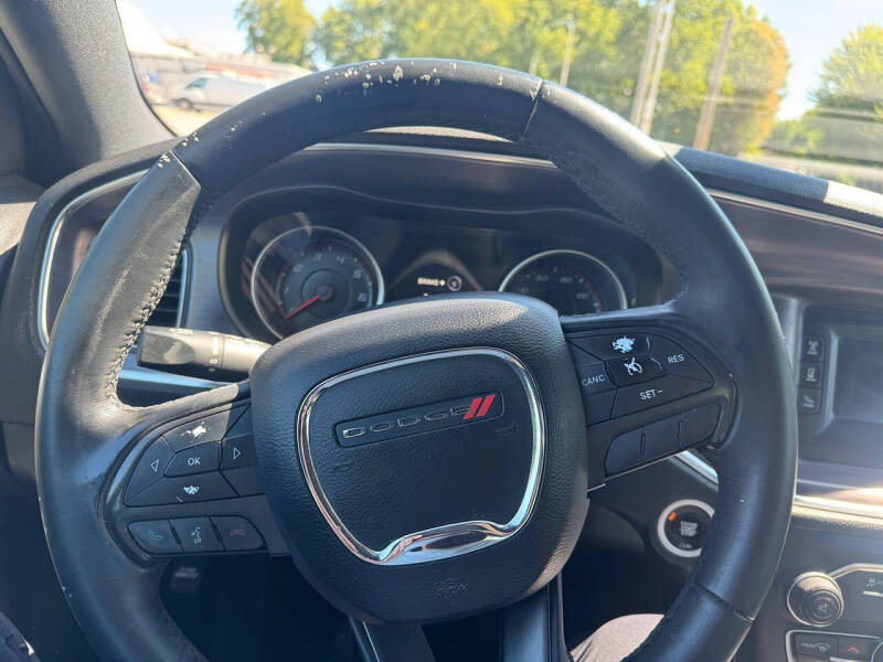 2016 Dodge Charger SE