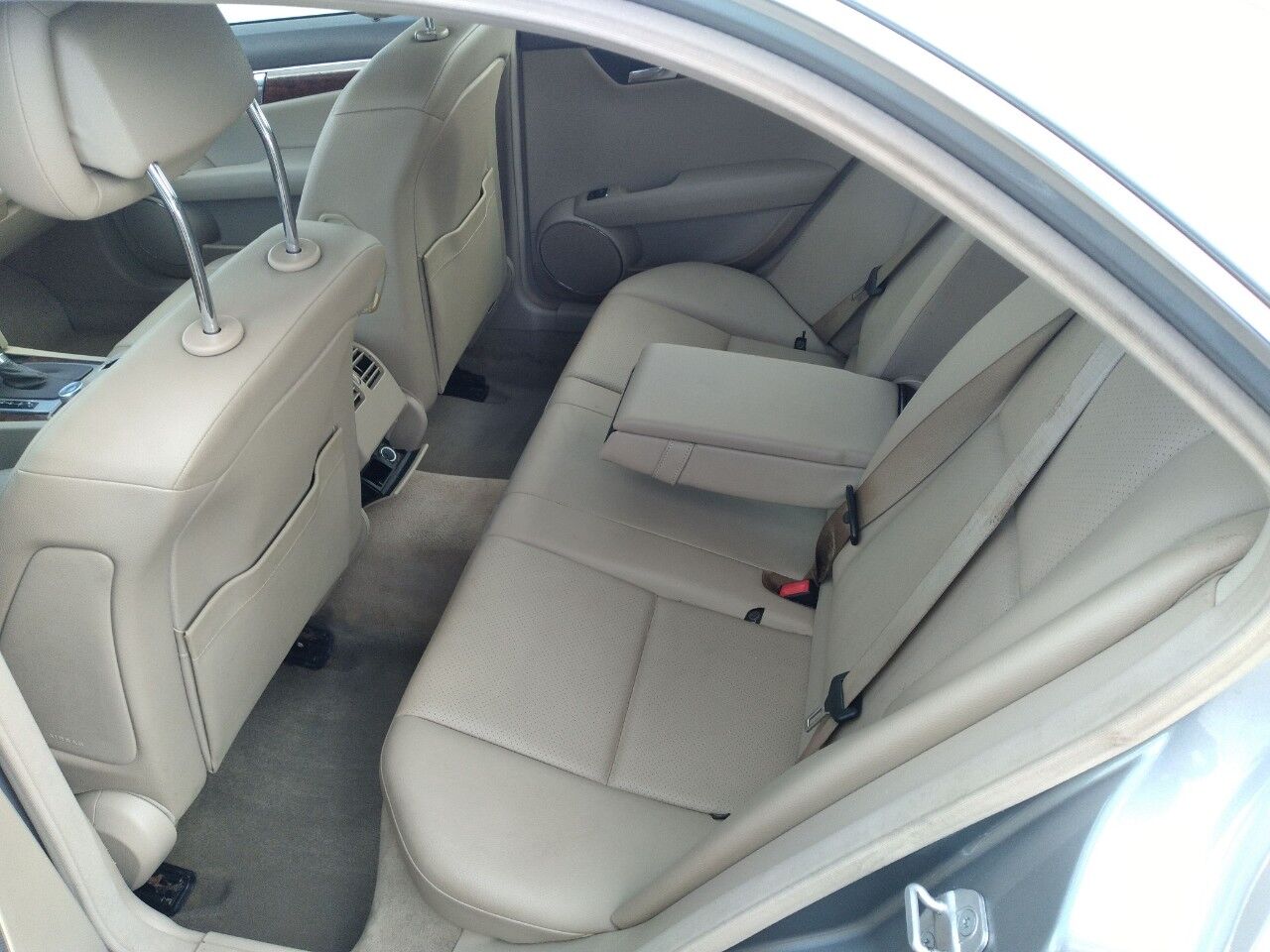 2011 MERCEDES-BENZ C-Class Sedan - $7,999